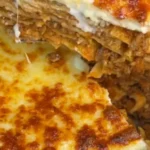 Torta de Panqueca de Carne Cremosa e Suculenta que a Família Toda Ama!